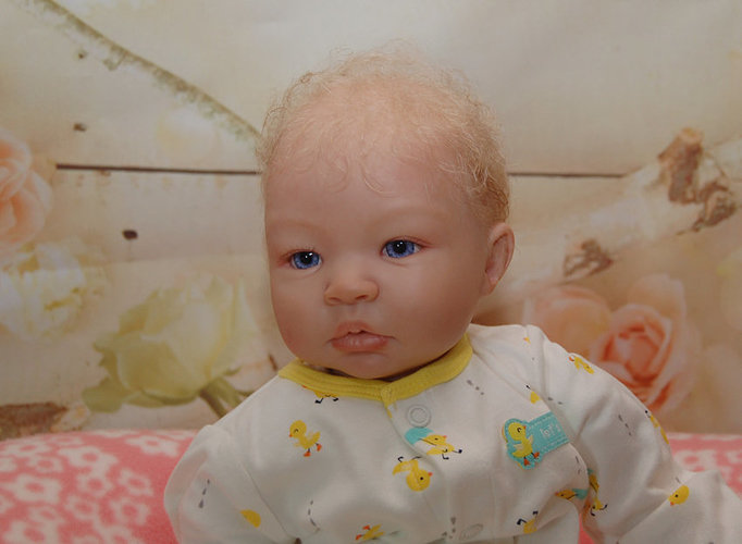 Shyann blue eyes