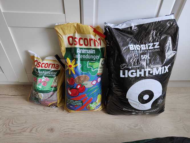 WhatsApp Image 2024-05-25 at 19.50.44 (1)