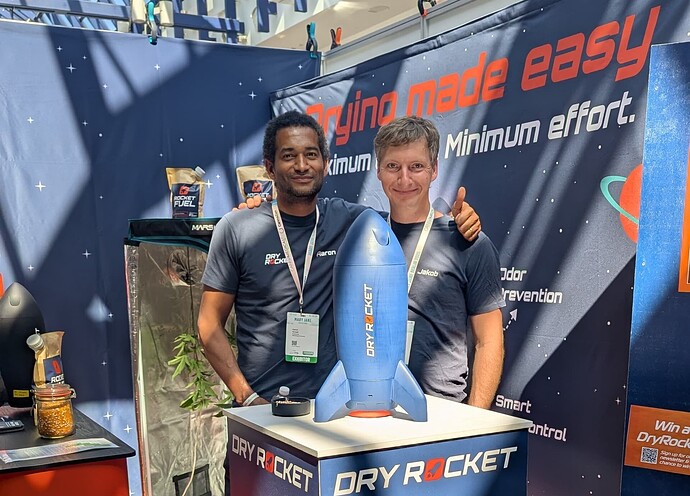 DryRocket - Jakob und Aaron