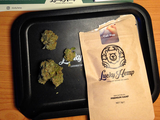 Seeds26_LuckyHemp3