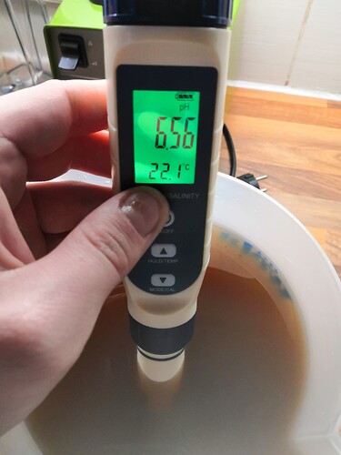 pH-Wert Leitungswasser mit BioBizz Grow + Bloom (100% Schema)