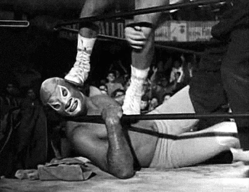 lucha libre santo GIF - Find & Share on GIPHY