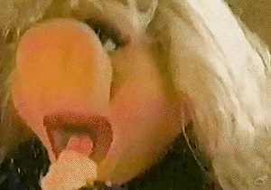 Miss Piggy Eating GIF by Muppet Wiki