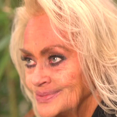 Ich Bin Ein Star Flirt GIF by RTLde