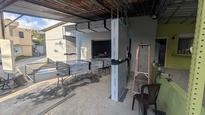 PXL_20250822_215902596.MP