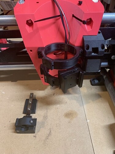 lr3_pen_mount_02
