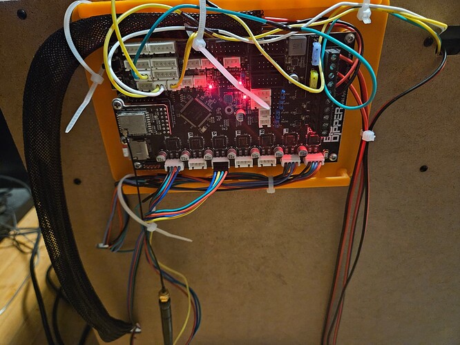 17579113634278162825618012606111