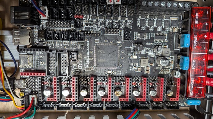 PXL_20251121_044339200