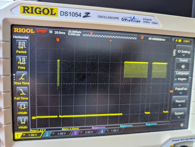 PXL_20250826_220455634