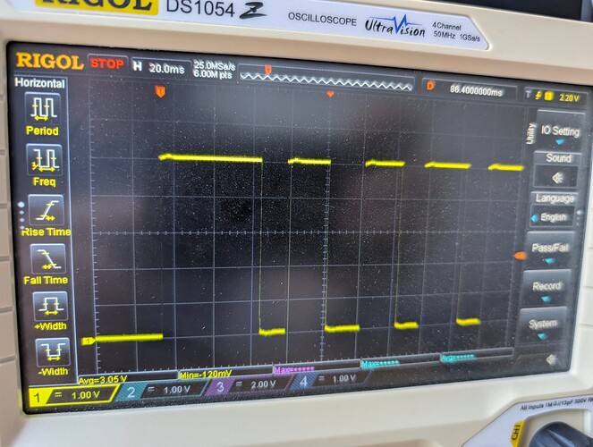 PXL_20250826_220643354