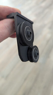 Right pulley assembly