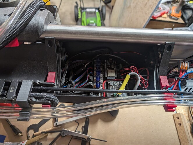 PXL_20250923_011834360.RAW-01.COVER