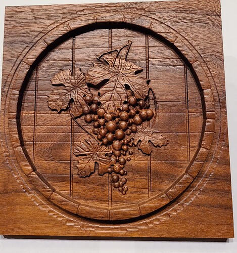 Grapes on barrel carving_small