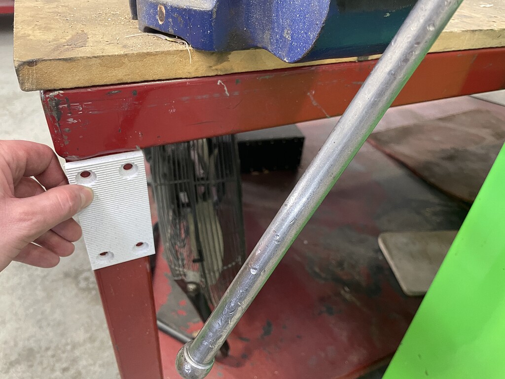Machine Footprint Support 4x8’ table expansion for machine footprint - Hardware Development - V1 ...