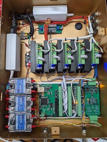 PXL_20220114_040213354