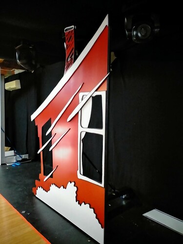 2025-08-05 14.05.56 (Medium)