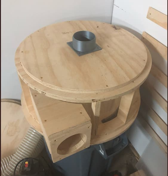 Large Wooden Spool (US2) Large Wooden Spool (US2)