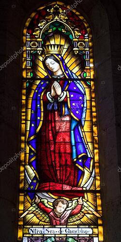 depositphotos_40962897-stock-photo-barcelona-hl-mary-mother-of