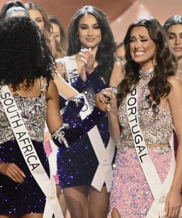 8D4DF259-5E71-42C0-9615-15F06A08E52B