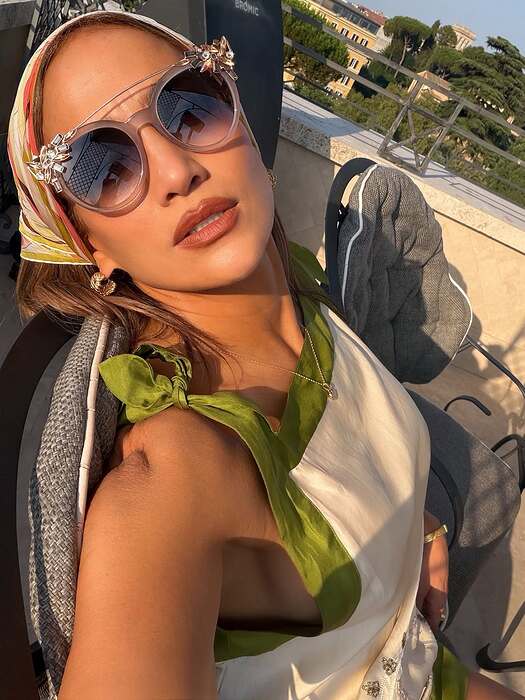 jlo_ca30c33a5f814f188e42d34f1c141d43