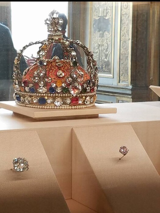 Screenshot_20251019_152747_Facebook