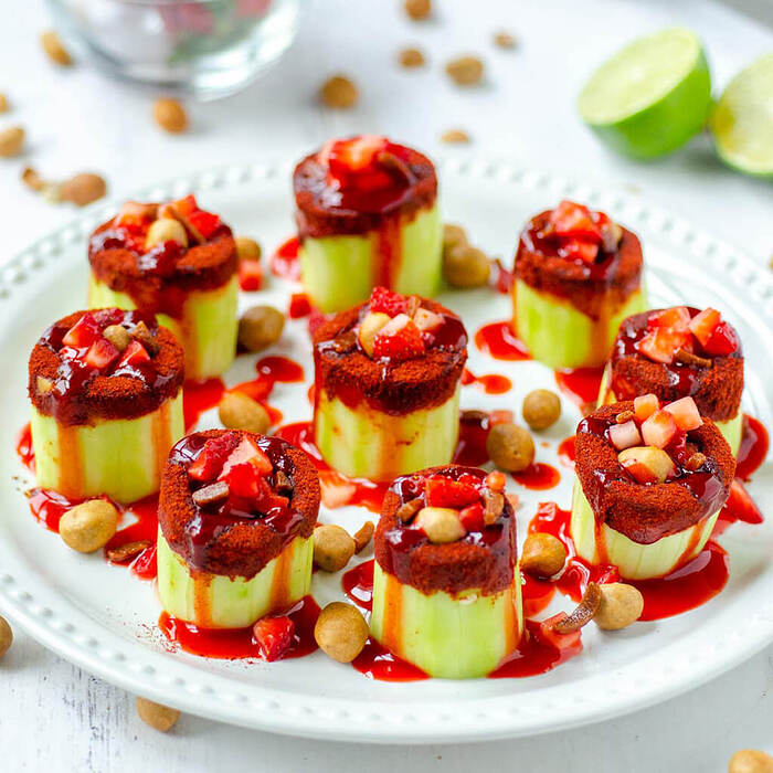 Strawberry-Pepinos-Locos-2
