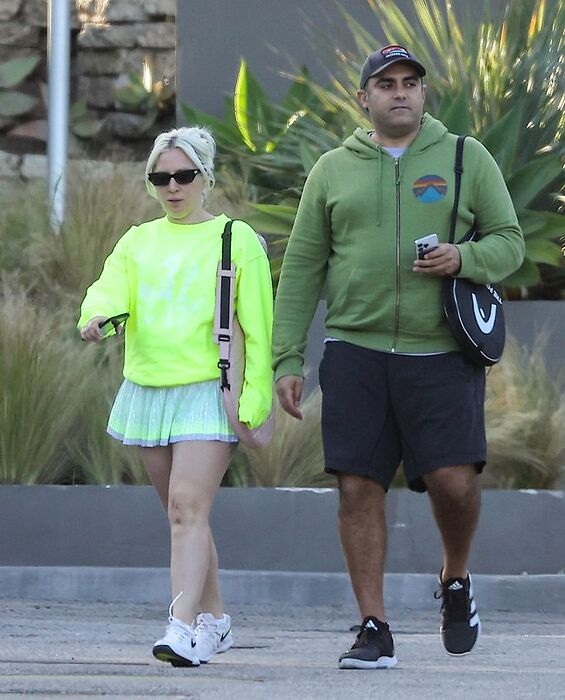 1d1de5ba7d69-bkggaga24042901